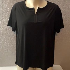Chico’s Black split neck polyester top